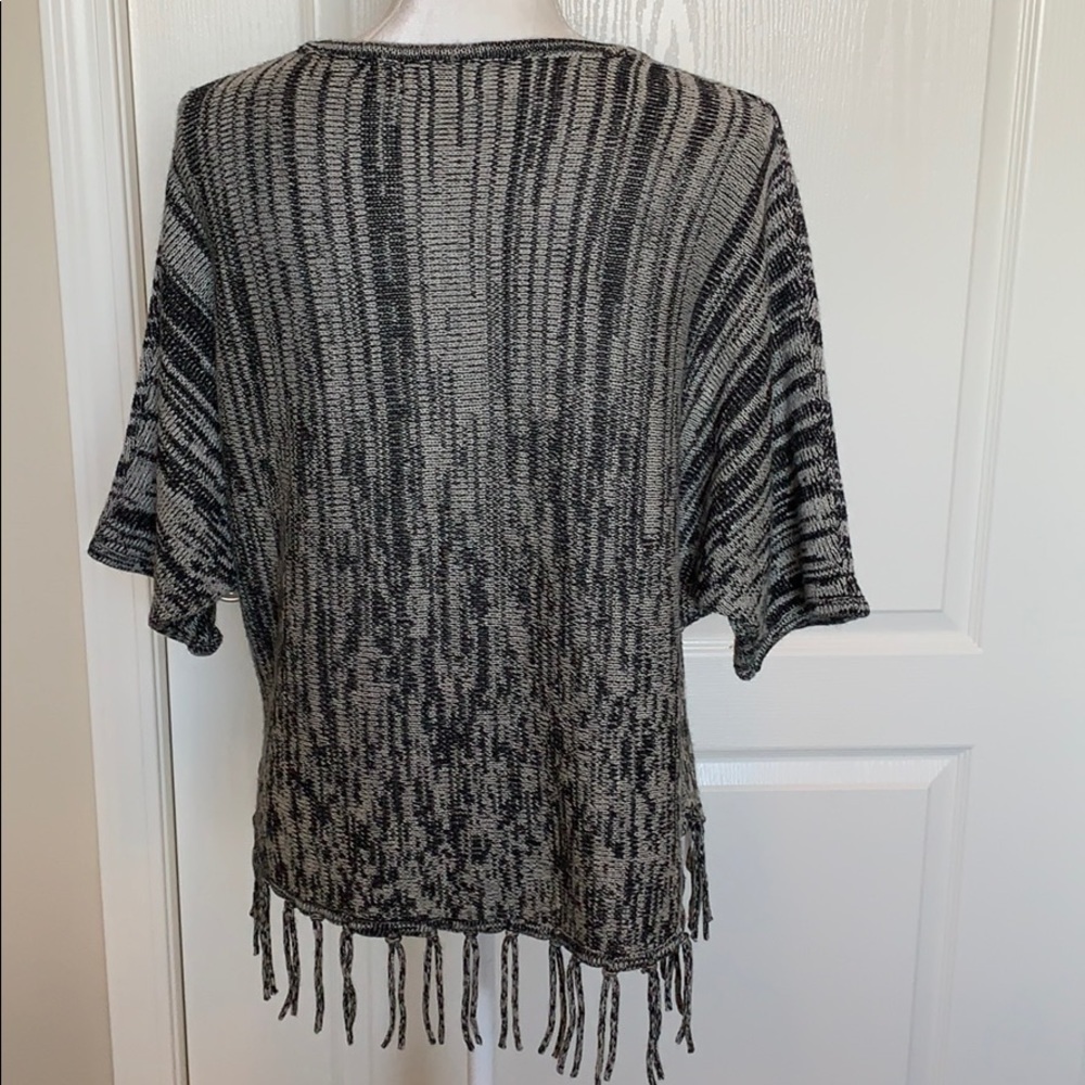 Domain Short Sleeve Sweater with Fringe #123 - Picture 2 of 4